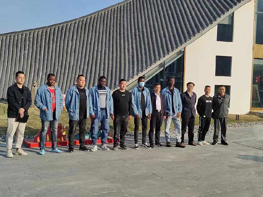 張灣區(qū)方灘鄉(xiāng)“企業(yè)強村”助推鄉(xiāng)村振興